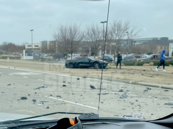 Cowboys rookie Sam Williams' car wrecked in scary crash