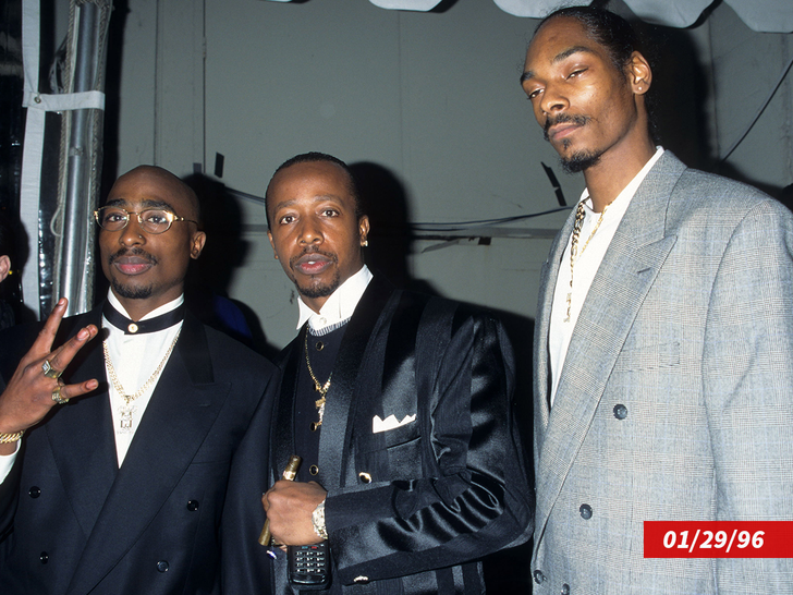 Snoop Dogg, MC Hammer and Tupac Shakur
