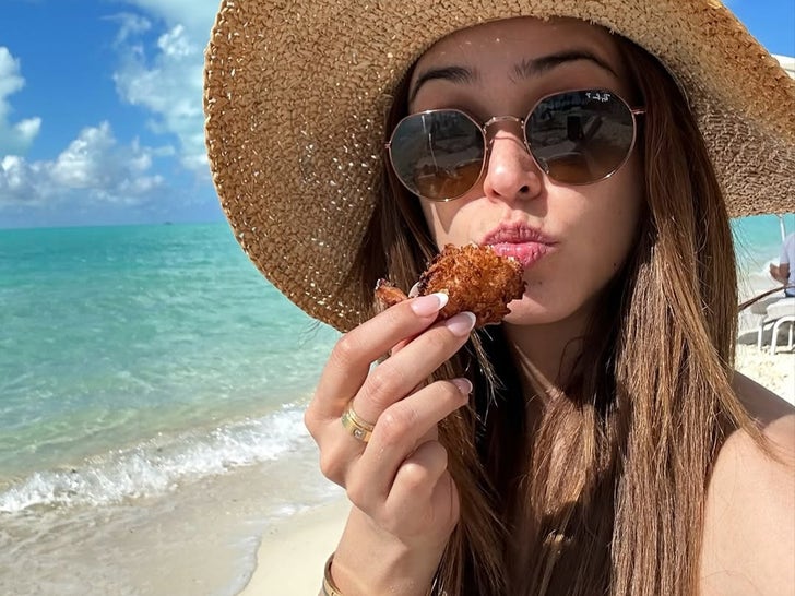 0506-Yanet-Garcia-Hot-shots-paradise-sub3