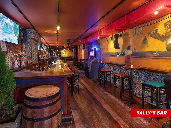 Sallys Bar New York Sallysbarnyc 2