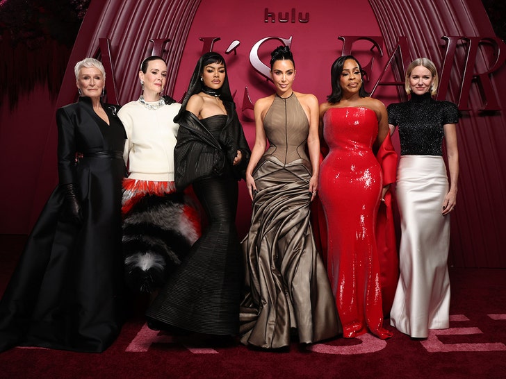 kim kardashian and cast shutterstock 1