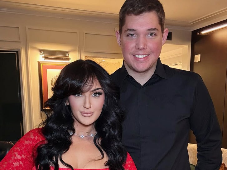 Mikayla Nogueira en Cody Hawken Gelukkiger tijden