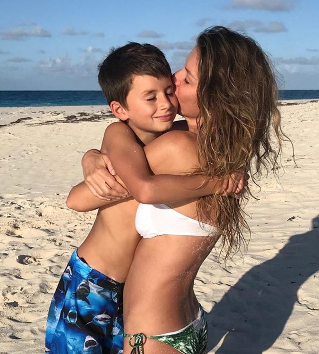 tom_brady_gisele_family_photos13