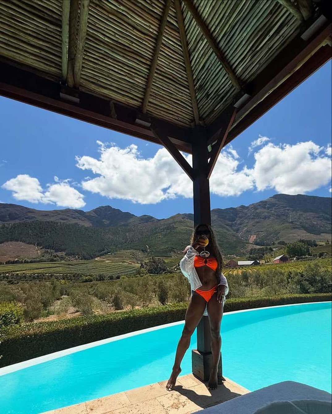 Simone Biles Hot Shots 0