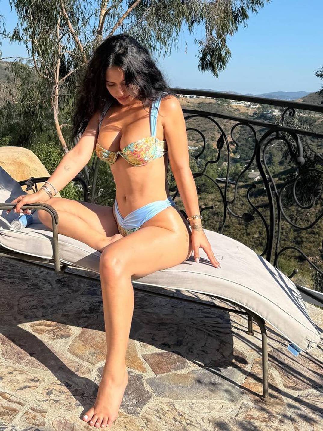 Leah Kateb Hot Shots 1
