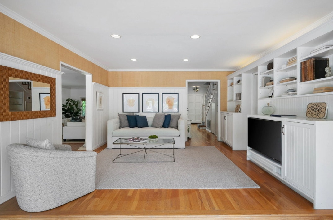 Charlotte Ross Studio City Home For Sale 7