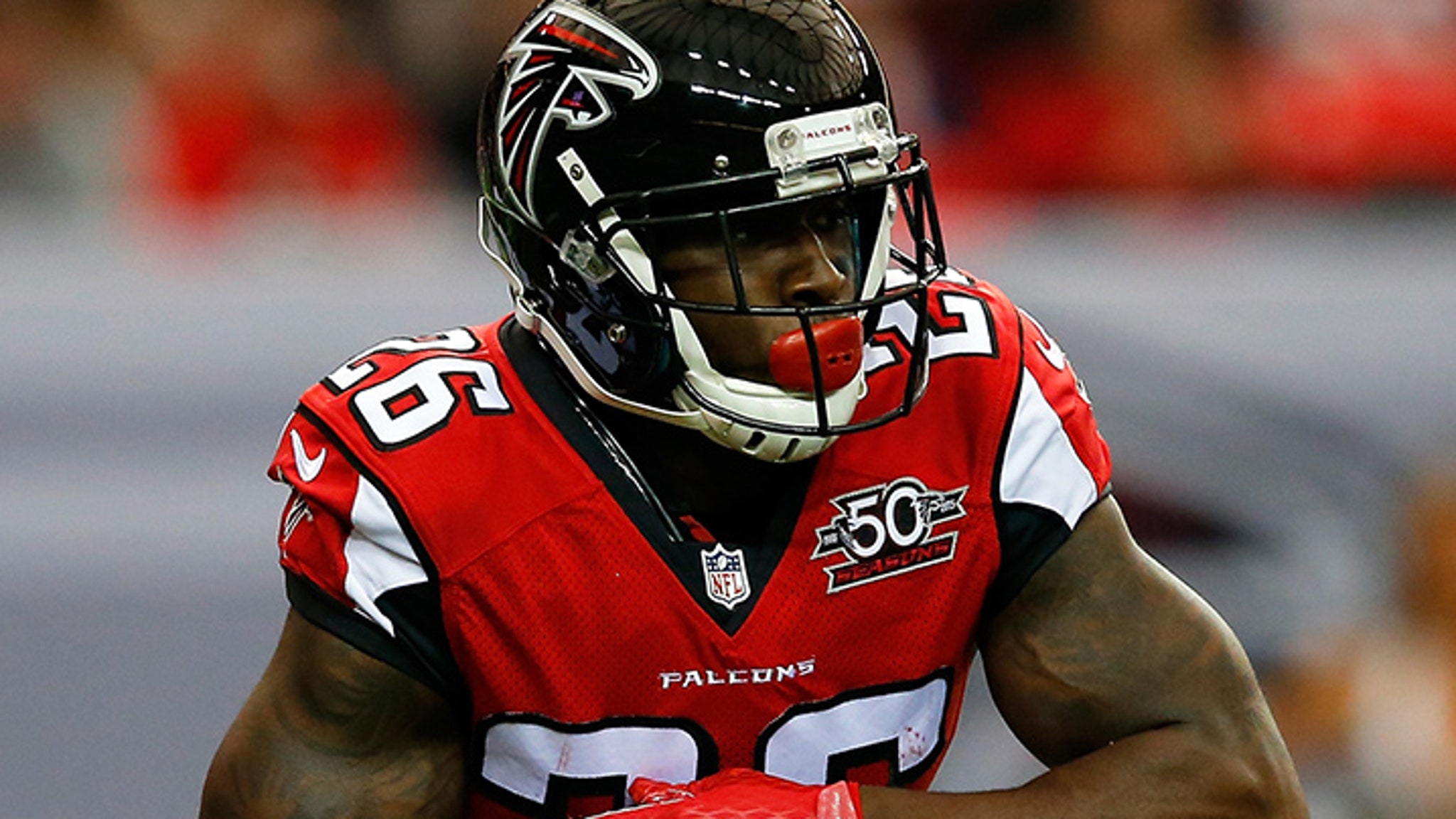ATL Falcons RB -- Injured In the Shower ... Possible Concussion