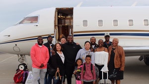 Broncos' C.J. Anderson Puts $18 Mil Contract to Use ... Private Jet to Hawaii (PHOTO)