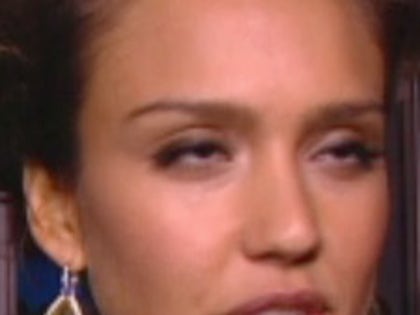 0905_jessica_alba_01