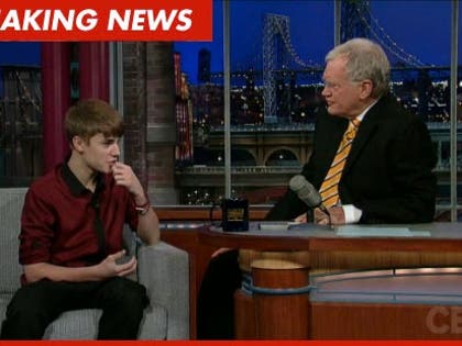 1123-justin-beiber-smell-a-weasel