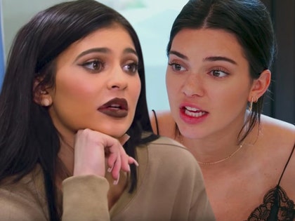 0922-kylie-kendall-jenner-e-news