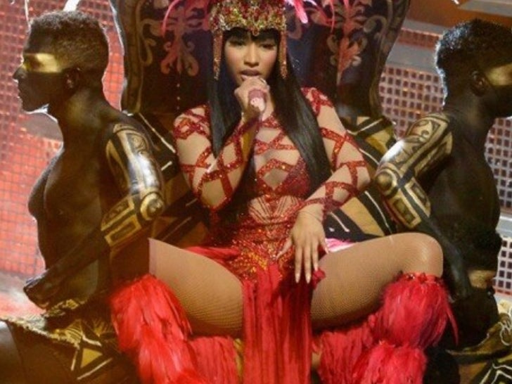 Nicki Minaj Performance Photos