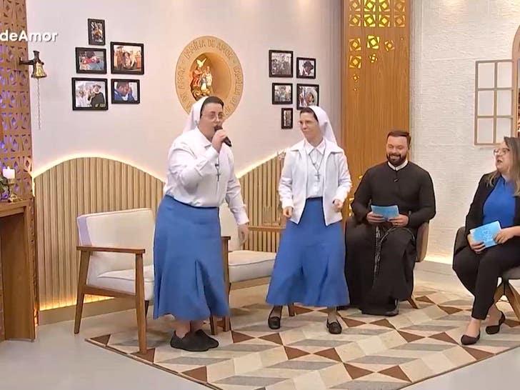 052825_beatbox_nuns_2028827