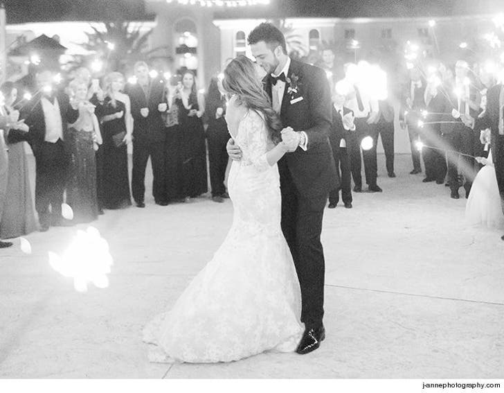 Cubs' Kris Bryant Marries High School Sweetheart  In Vegas, Baby!  (PHOTOS)