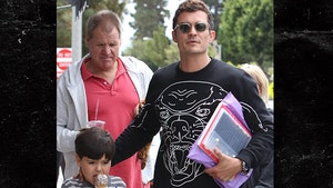 Orlando Bloom, Son and Miranda Kerr's Dad Hang Out, But is He Invited to Her Wedding? (PHOTOS)