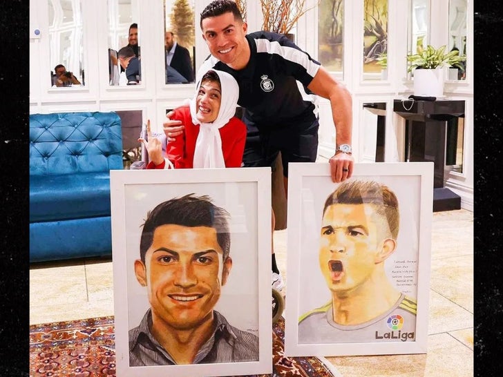 Cristiano Ronaldo Meets Artist Fatemeh Hamami