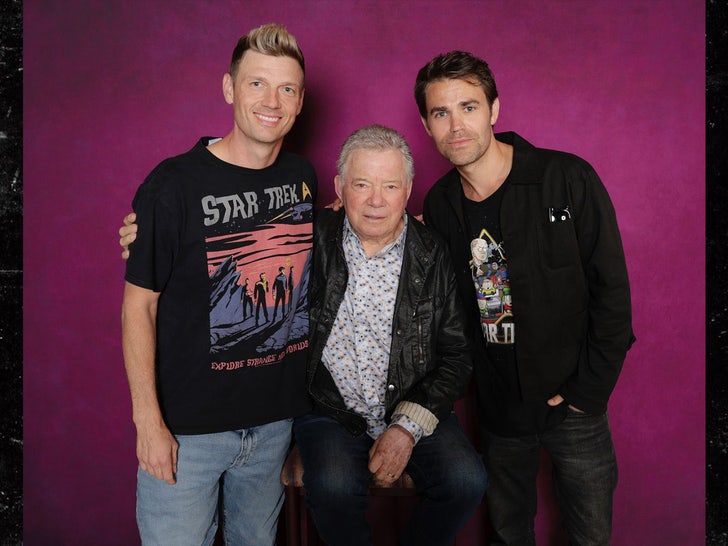 Nick Carter Paul Wesley & William Shatner STLV Trek To Vegas 2025 Convention Photo