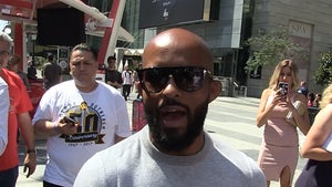 Demetrious Johnson Says Conor Should Never Return To UFC If He Beats Floyd