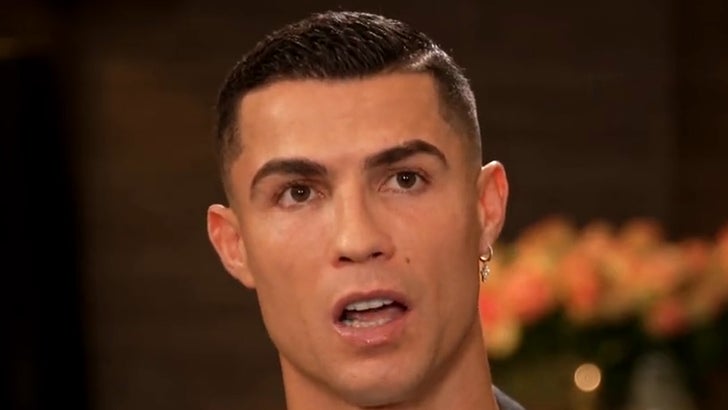 111522-cristiano-ronaldo-kal