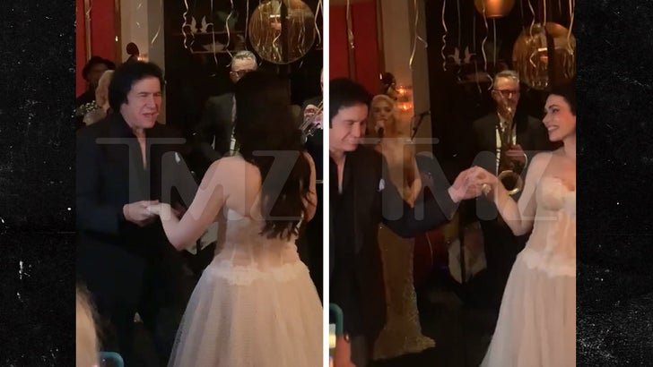 Gene Simmons, Kızı Sophie ile Düğününde İlk Dansını Paylaşıyor