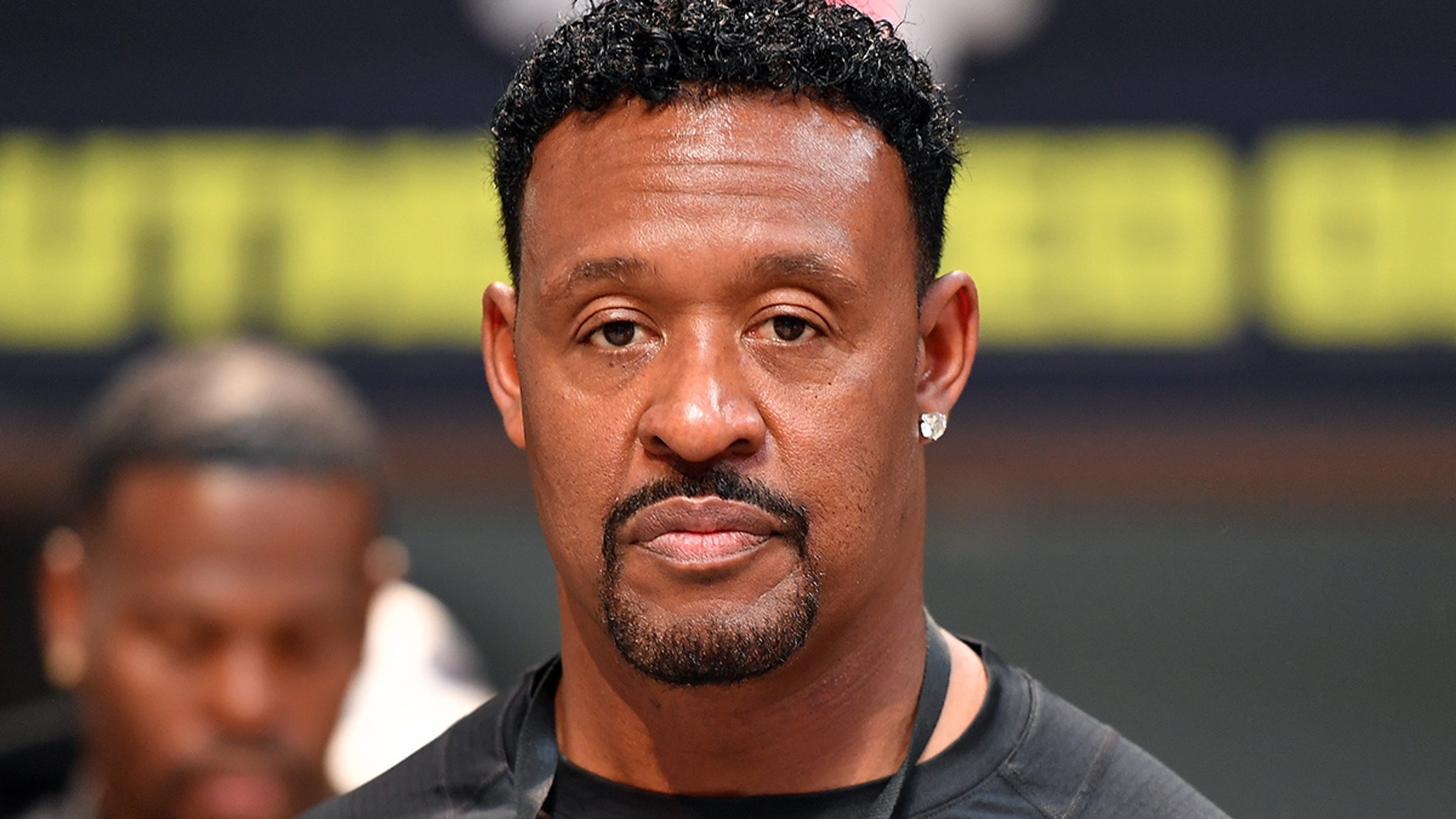 Willie McGinest Reportedly Out At NFL Network 3 Months After Restaurant 