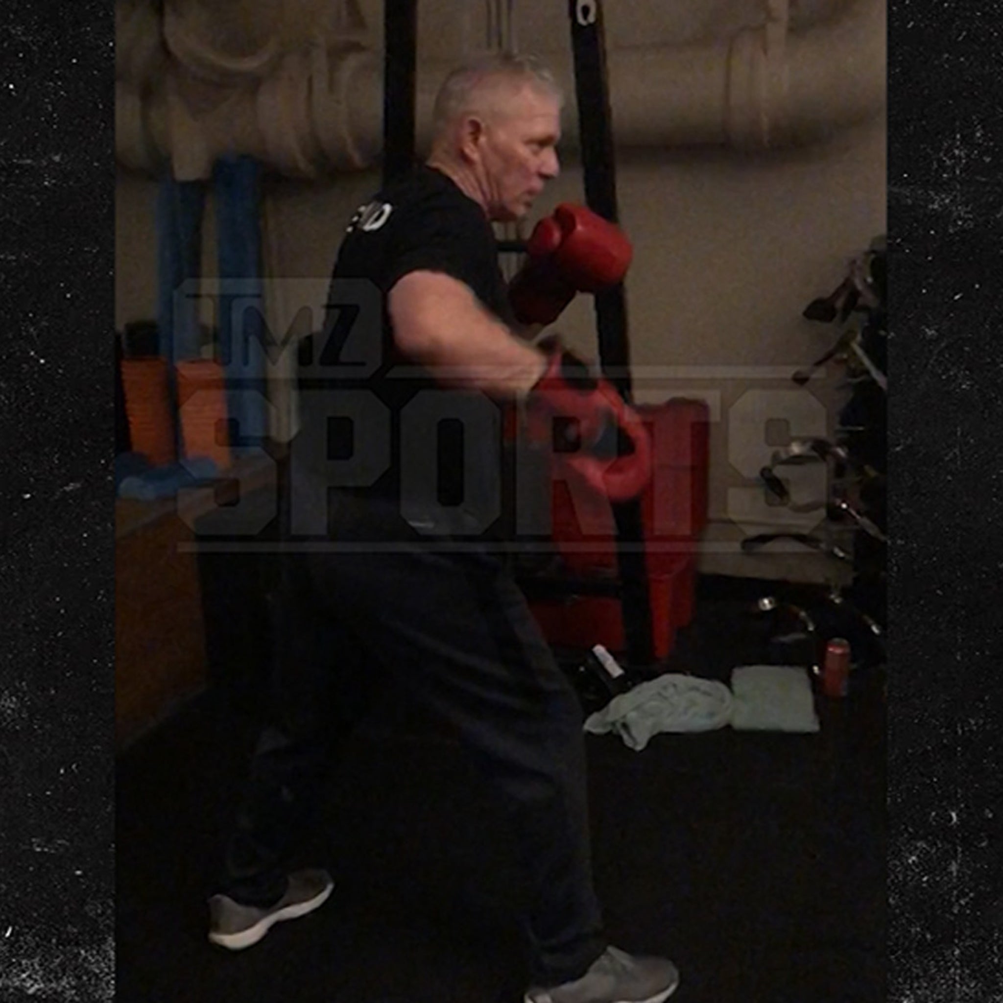 Lenny Dykstra Calls Off Bagel Guy Boxing Match, 'Won't Be Rescheduled