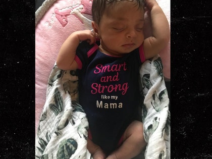 0916_serena-williams-baby-instagram