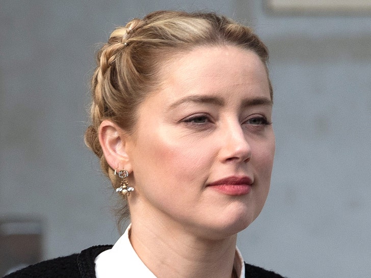 Amber Heard pide que se anule el veredicto, falta de pruebas y jurado falso