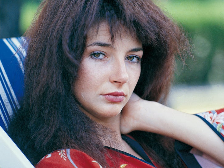 Kate Bush Skipping Rock & Roll Hall of Fame Induction Ceremony