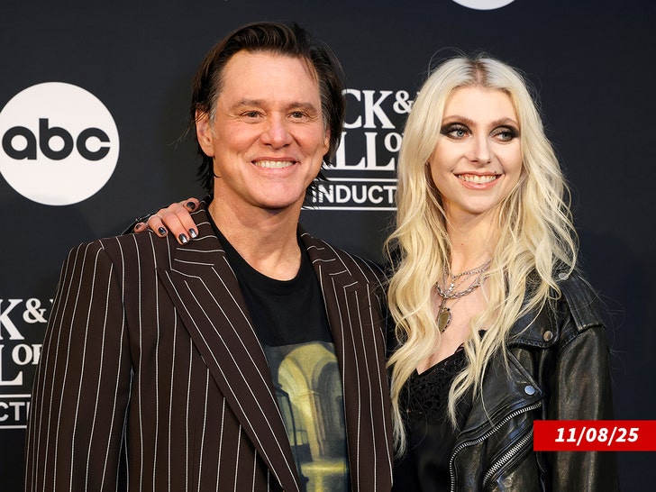 Taylor Momsen y Jim Carrey Getty 1