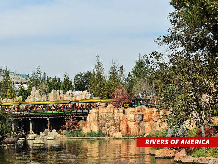 sub-rivers-of-America-alamy-1