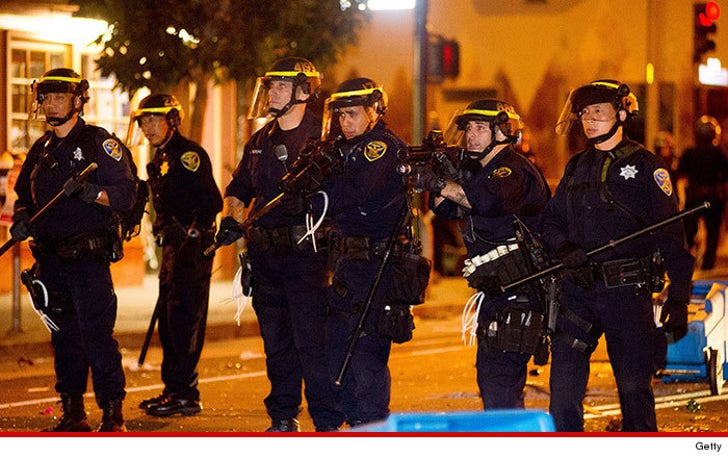 San Fran Police -- TOTAL ARRESTS People Shot In World :: 1030-sf-police-getty-4