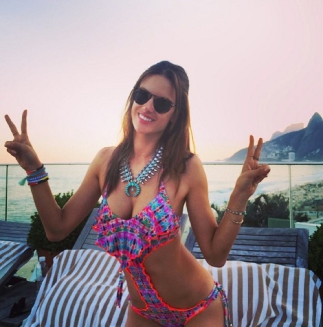 0408_alessandra_ambrosio32