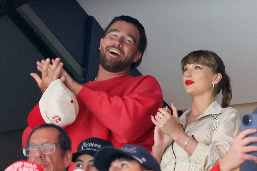 Taylor Swift Travis Kelce Together 3