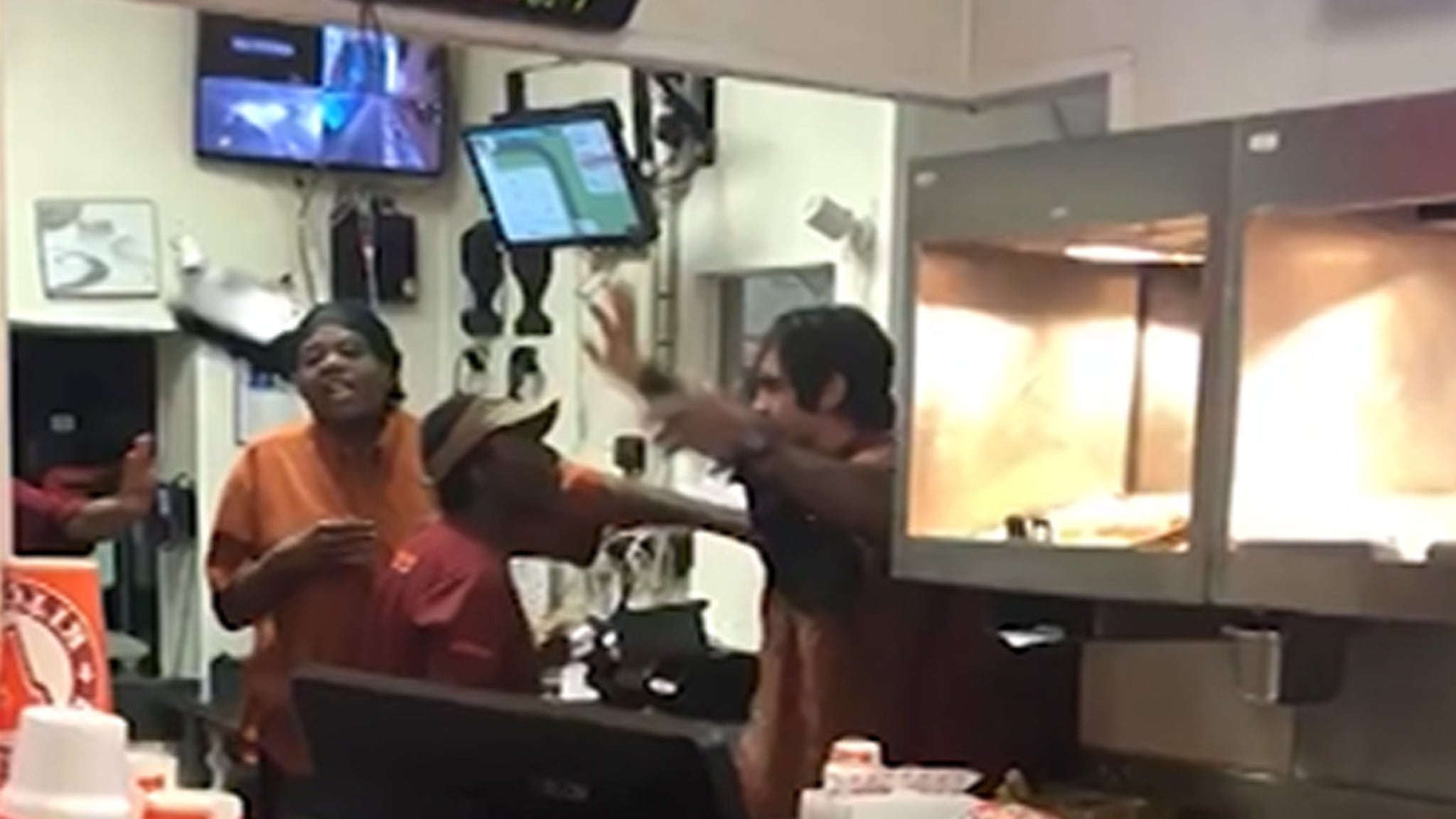 Popeyes Employees Fight Worker Selling Chicken Sandwich On Side