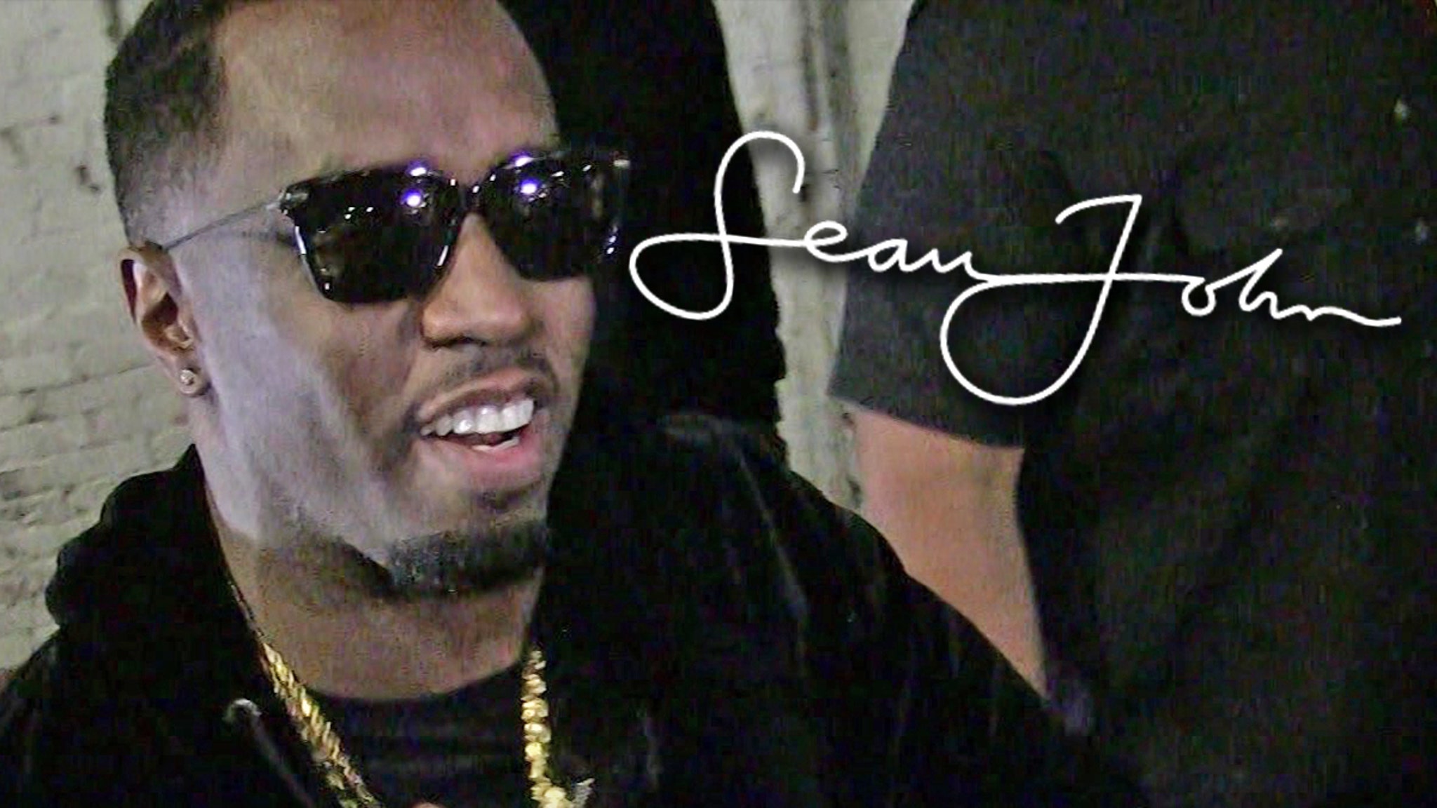 Diddy Wants to Buy Back Sean John Brand Out of Bankruptcy