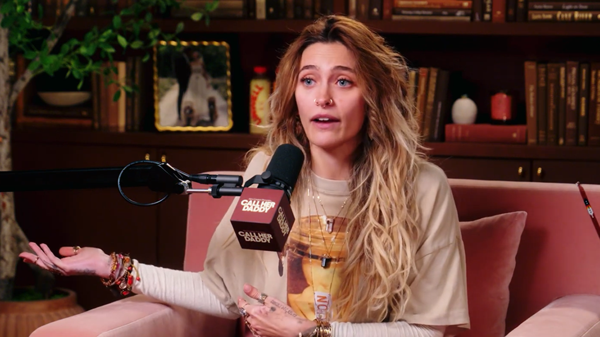 Paris Jackson Details Keeping Friend Alive After He…