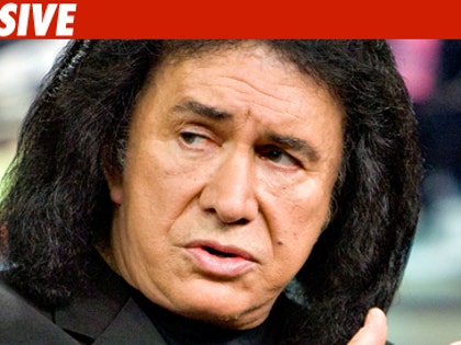 0526_gene_simmons_GETTY_EX2