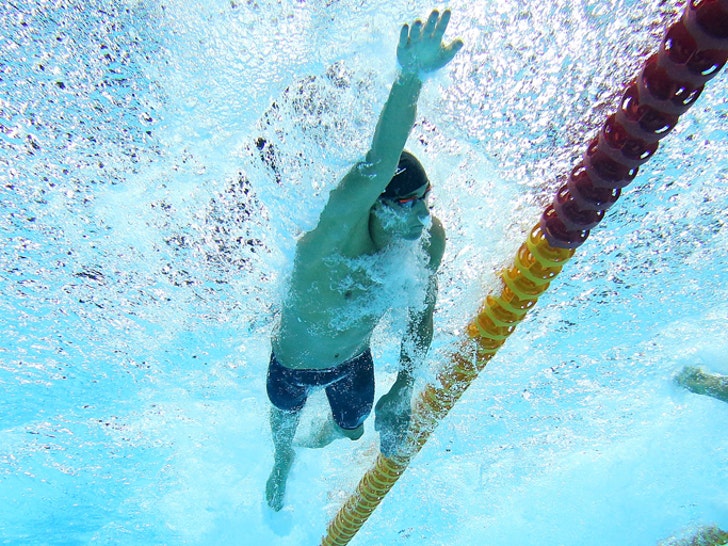 Michael Phelps' Pool Pics