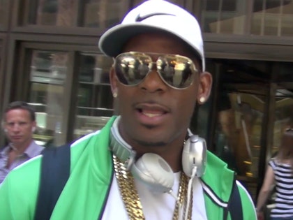 0614-rkelly-tmz-01