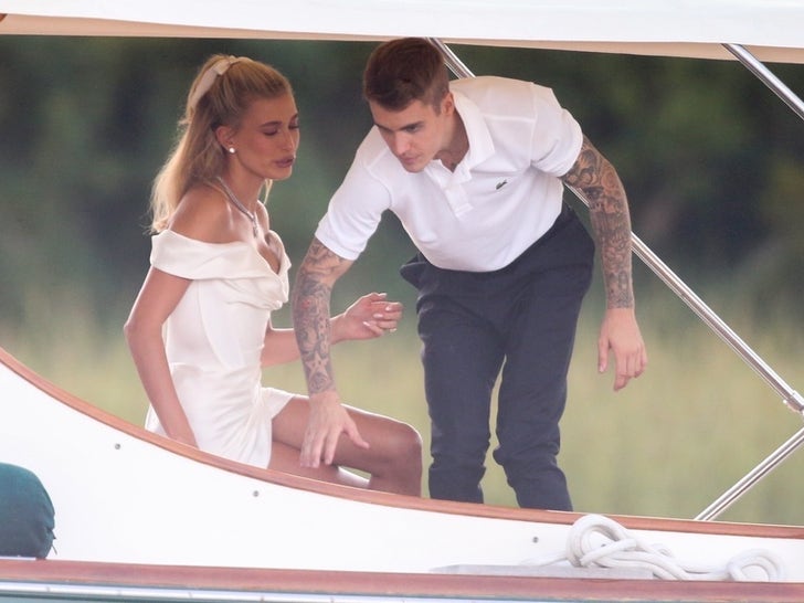 Justin & Hailey Bieber Take Boat Ride to Rehearsal Dinner