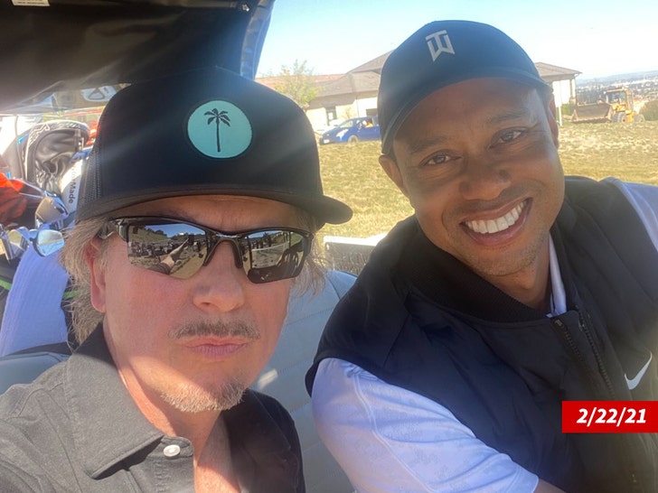 0223-david spade tiger woods golfing twitter-2