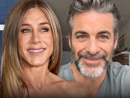 jennifer-aniston-jim-curtis-getty-ig-1