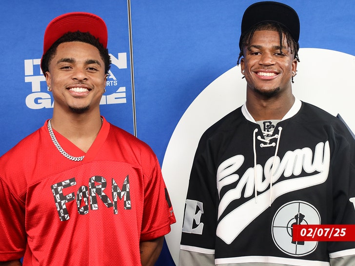 Caleb and Josh Downs getty