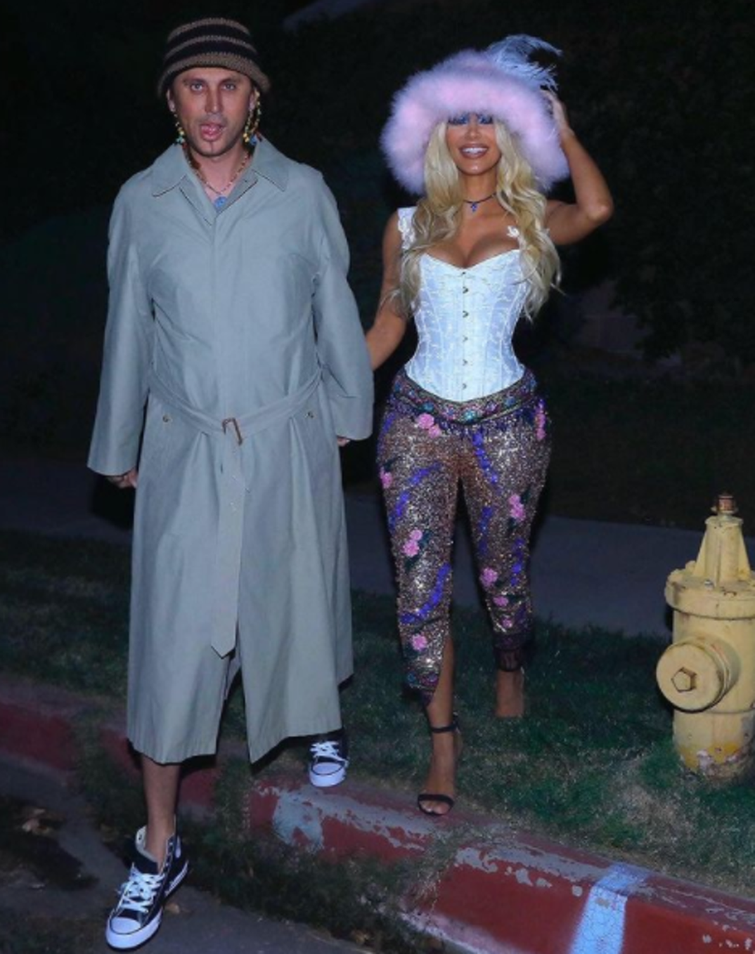 1020-Kim-Kardashian-Halloween-Costumes-Photos9