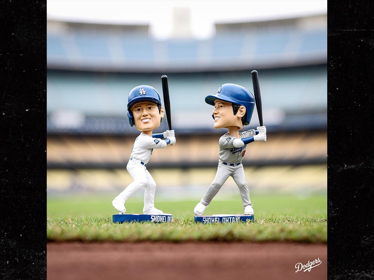 Shohei Ohtani & decoy Bobblehead フィギュア Shohei Ohtani Bobblehead Dodgers Star Wars Mike Trout Decoy
