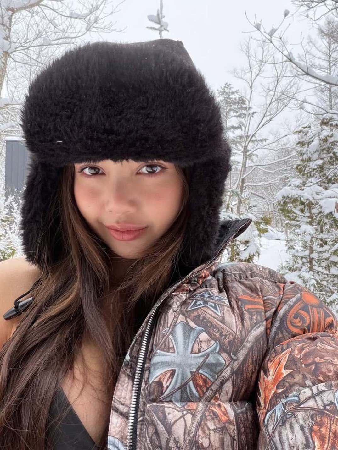 Lisa Snow Babe 6