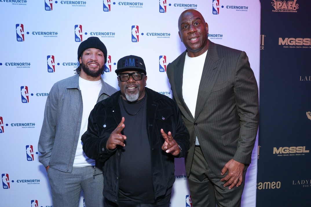 Jalen Brunson, Cedric the Entertainer, Magic Johnson