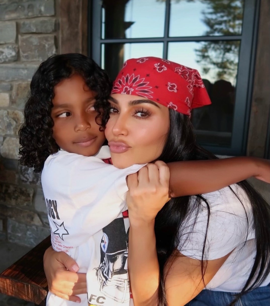 Kim Kardashian Lewis Hamilton Kids At Lake 9