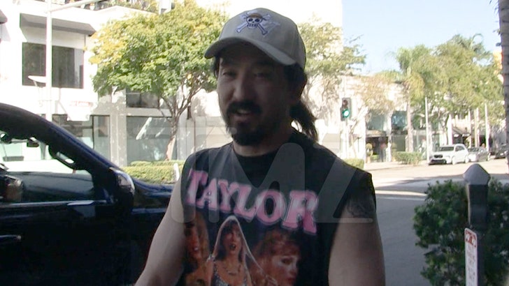 073025_steve_aoki_kal